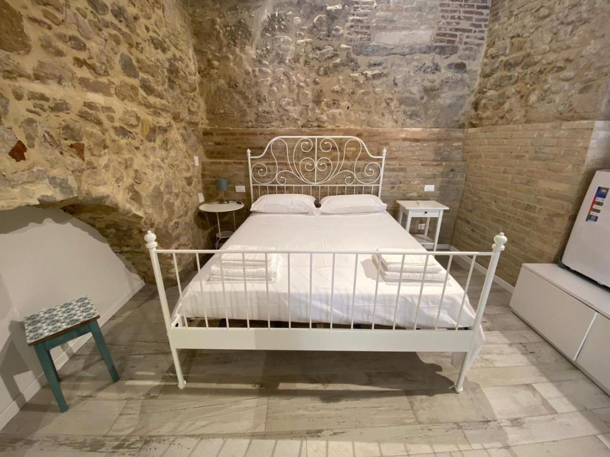 Ferienwohnung Le Volte Nel Borgo Termoli Exterior foto