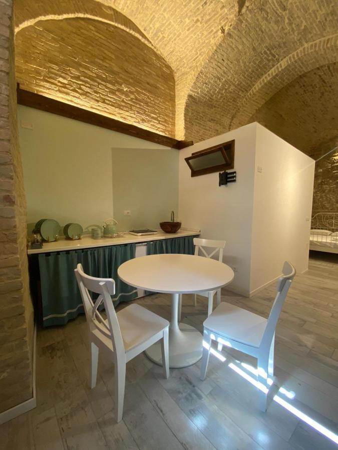 Ferienwohnung Le Volte Nel Borgo Termoli Exterior foto
